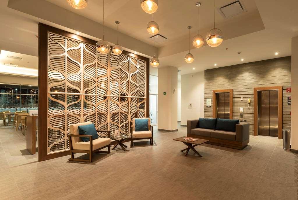 Microtel Inn & Suites By Wyndham Irapuato Interno foto
