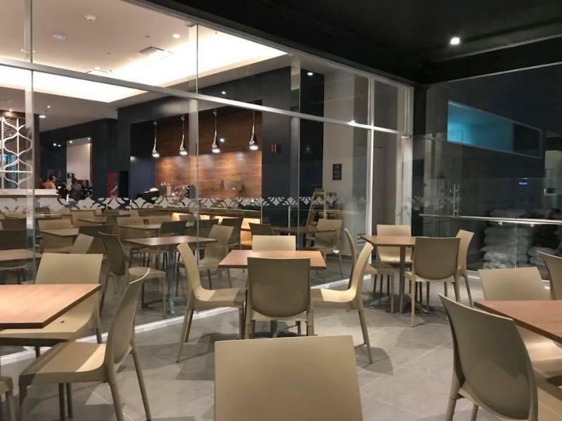 Microtel Inn & Suites By Wyndham Irapuato Esterno foto